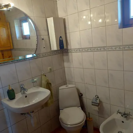 Pilgrim Goscinny W Gietrzwaldzie Na Warmii Casa de Férias